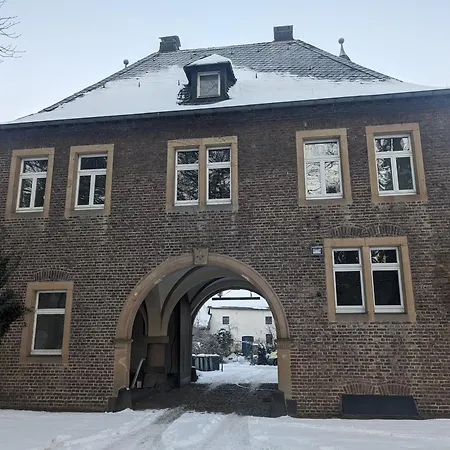 Am Schloss Rimburg *