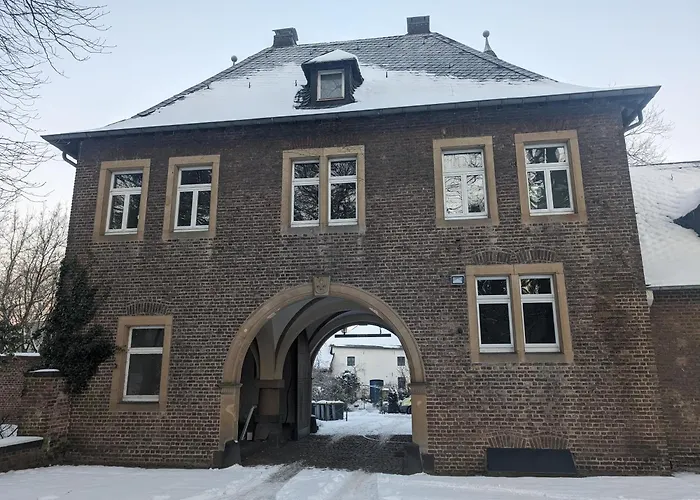 Am Schloss Rimburg *