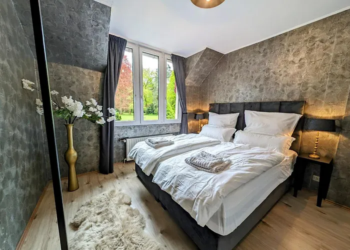 度假居 Am Schloss Rimburg Ubach-Palenberg